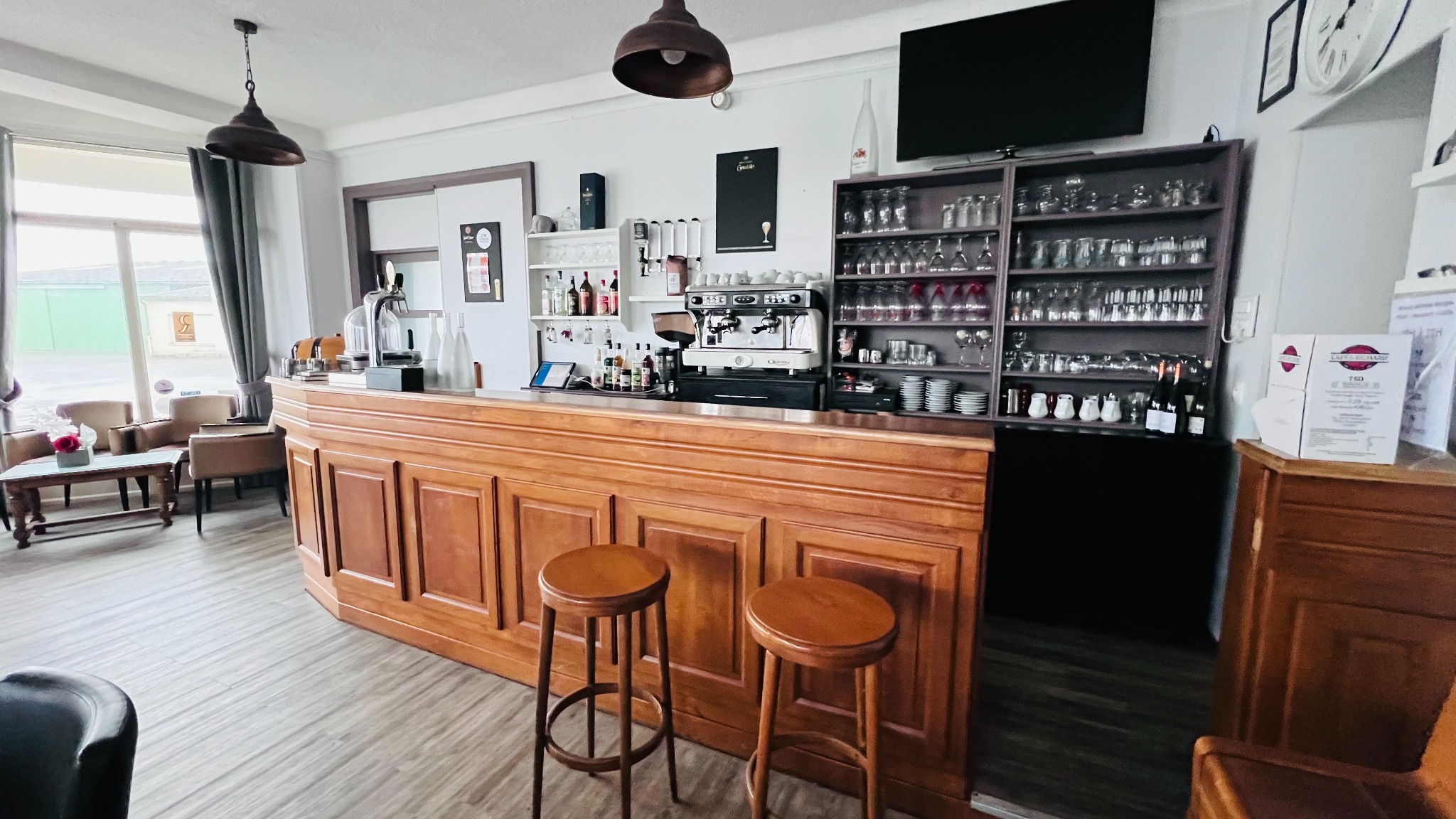 Cuisine de Chef Tout Inox & Bar Privatif 30 m²