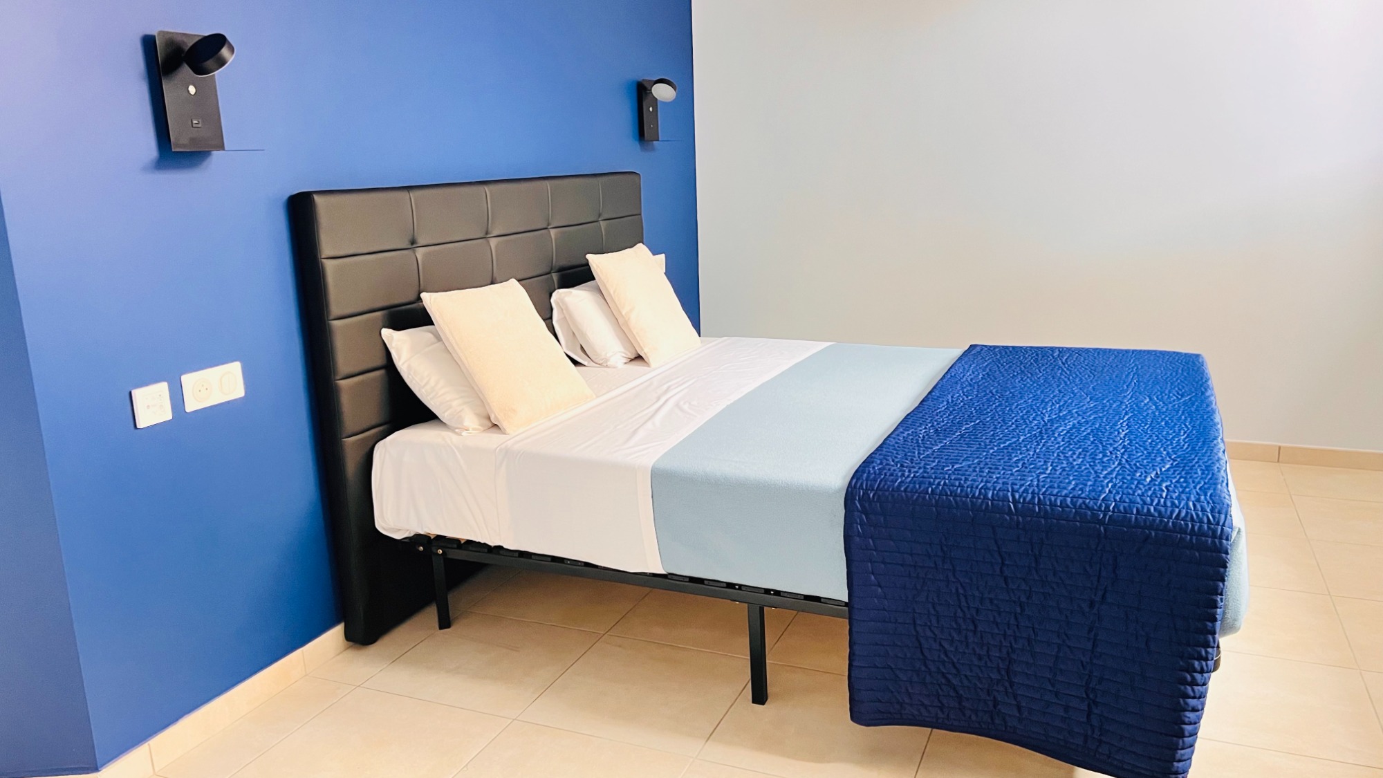 15 vraies chambres hôtelières confortables